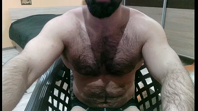 alieninhumanbody1 online show from February 2, 6:40 pm