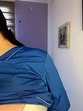 Amyy 1 online show from January 8, 8:37 pm