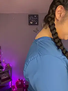 Amyy 1 online show from March 16, 8:44 pm