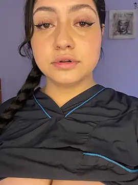 Amyy 1 online show from February 6, 9:44 pm