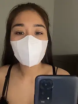 Snapshot of Sophia69-sweet chatting on December 16, 7:01 am Sophia69-sweet online show from December 16, 7:01 am