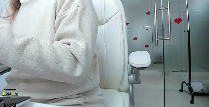 missdominna online show from March 4, 3:58 am