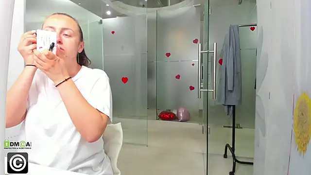 Snapshot of missdominna chatting on June 12, 2:53 am missdominna online show from June 12, 2:53 am