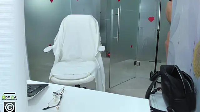 missdominna online show from March 16, 3:47 am