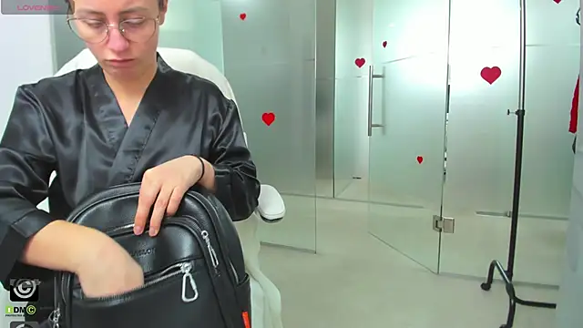 missdominna online show from January 11, 3:46 am