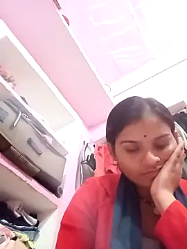 Uma pande online show from February 12, 7:19 am