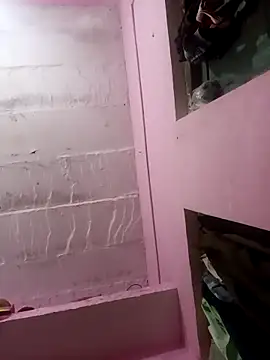 Uma pande online show from February 24, 11:27 pm