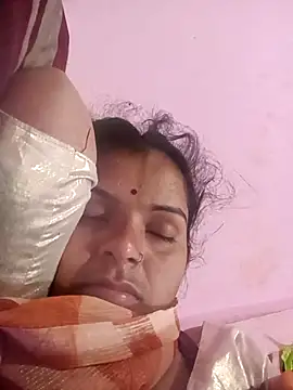 Uma pande online show from February 4, 10:05 pm