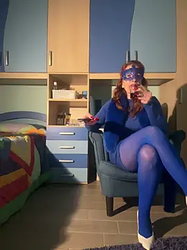 JessicaQueenFire online show from March 6, 7:20 pm