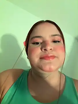 Snapshot of melanie_hh1 chatting on February 5, 4:52 am melanie hh1 online show from February 5, 4:52 am