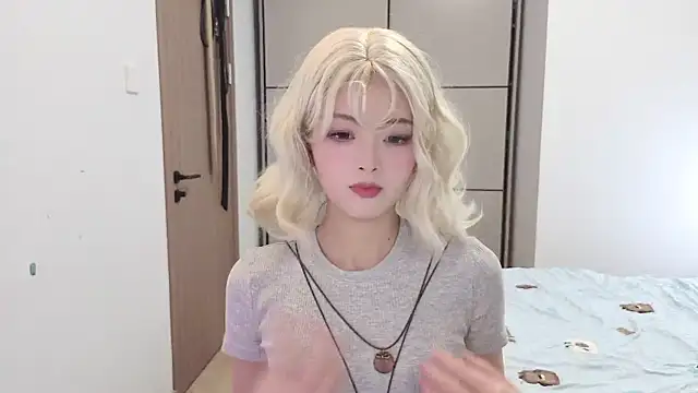 Koikoi    online show from January 7, 1:27 pm