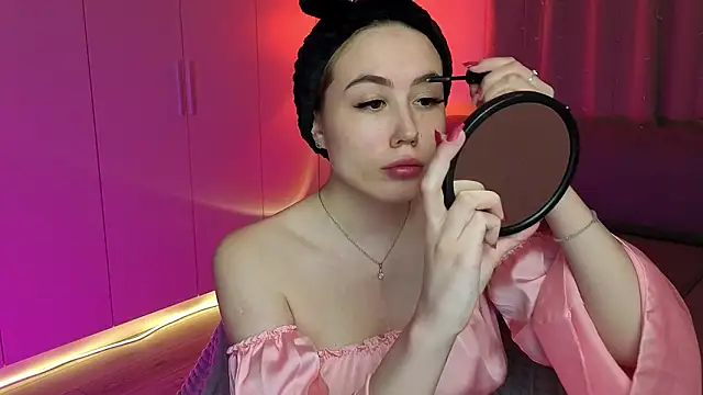 Aurelia Voss online show from February 21, 5:53 am