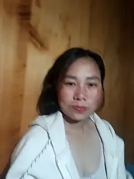 Chloe-ee online show from December 20, 10:23 pm