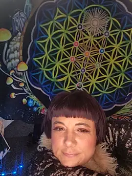 infinirose online show from March 30, 1:51 am