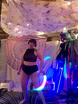 infinirose online show from March 11, 9:36 am