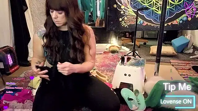 infinirose online show from May 8, 3:54 am