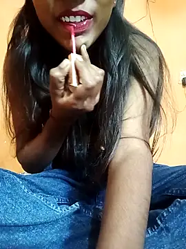 Snapshot of ridhima_khan chatting on December 18, 6:51 am ridhima khan online show from December 18, 6:51 am