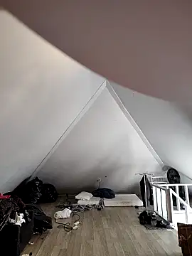 joaquinvaladez online show from February 25, 4:51 pm