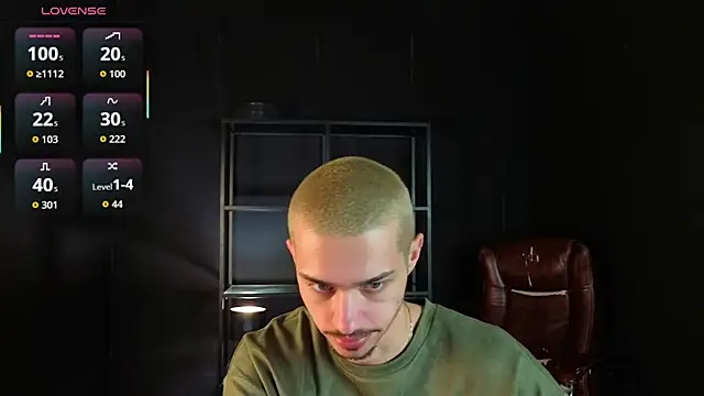 KaydenDrew online show from March 31, 4:25 am