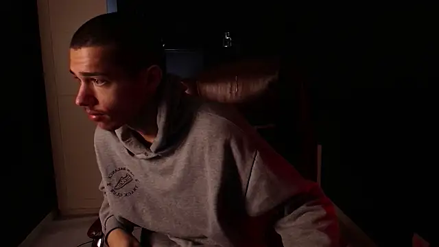 KaydenDrew online show from February 9, 5:27 am