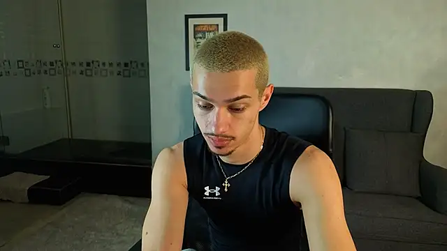 KaydenDrew online show from April 2, 3:13 am