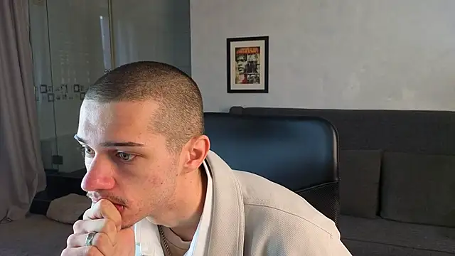 KaydenDrew online show from April 15, 4:18 am