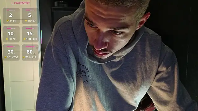 KaydenDrew online show from March 30, 4:25 am