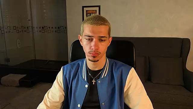 KaydenDrew online show from April 7, 4:14 am