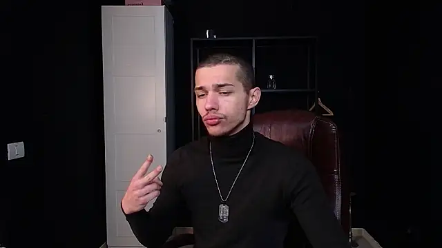 KaydenDrew online show from February 6, 5:25 am