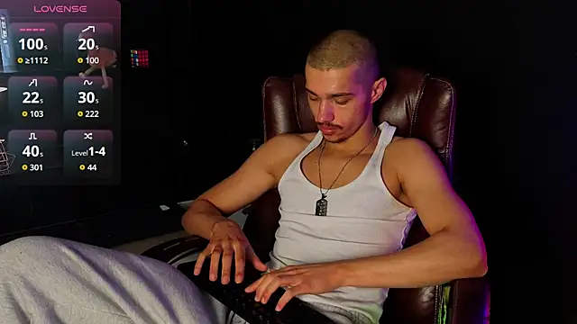 KaydenDrew online show from February 25, 5:18 am