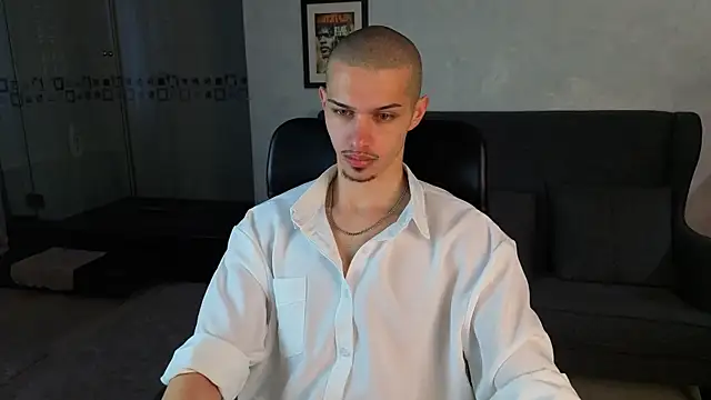 KaydenDrew online show from April 8, 4:25 am