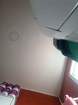 Snapshot of lucas1890 chatting on December 17, 7:41 pm lucas1890 online show from December 17, 7:41 pm