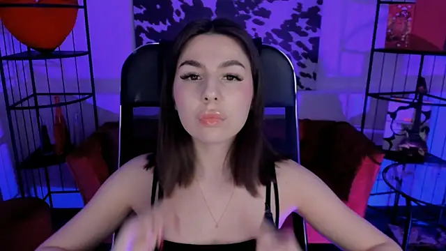 DiRosie online show from March 21, 6:34 pm