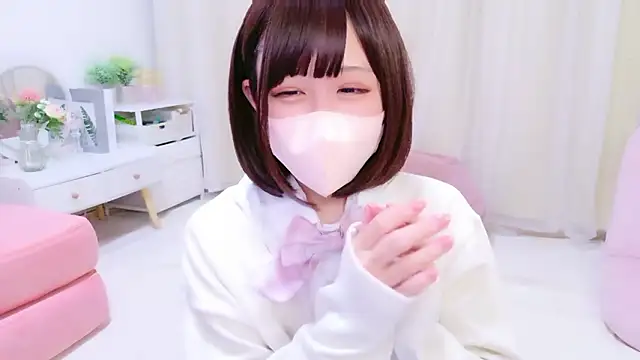 Snapshot of Nazuna_727 chatting on February 25, 11:32 am Nazuna 727 online show from February 25, 11:32 am