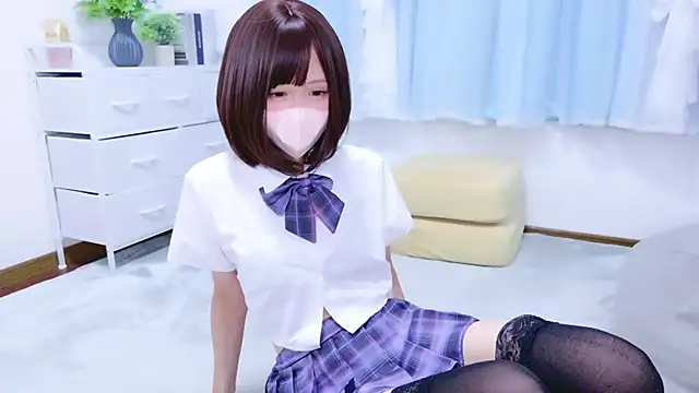 Snapshot of Nazuna_727 chatting on February 5, 11:06 am Nazuna 727 online show from February 5, 11:06 am