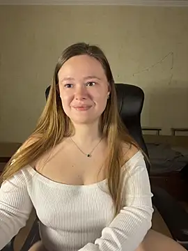 CaramelleSugarr online show from April 8, 8:21 pm