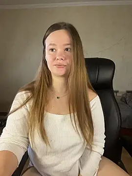 CaramelleSugarr online show from March 21, 1:04 pm