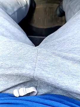 Snapshot of AlcorMad chatting on February 27, 12:38 pm AlcorMad online show from February 27, 12:38 pm