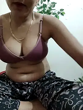 mayrakhan11 online show from February 28, 6:18 pm