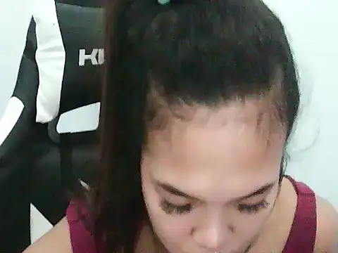 Snapshot of CleopatraLee chatting on December 16, 12:42 pm CleopatraLee online show from December 16, 12:42 pm