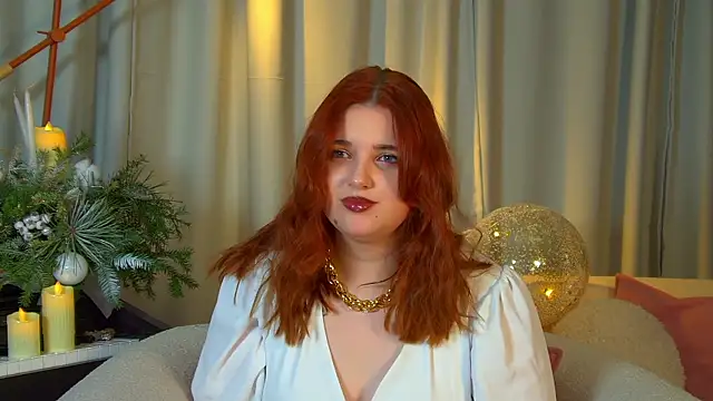 AliceAmbrose online show from December 19, 10:56 pm