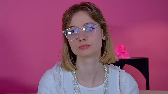 MerlinMeyer online show from March 22, 6:42 pm