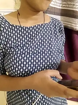 Geeta rani79 online show from April 20, 7:26 pm