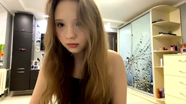 Princessofcashe online show from March 12, 4:11 pm