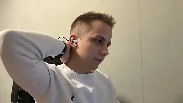 Snapshot of Markooaa chatting on February 21, 7:16 pm Markooaa online show from February 21, 7:16 pm