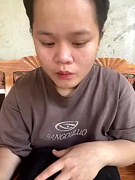 Snapshot of Thanhhuyen001 chatting on January 17, 3:21 am Thanhhuyen001 online show from January 17, 3:21 am