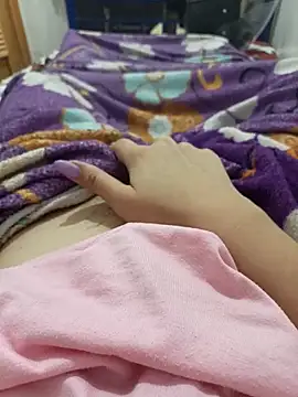 lwkfine online show from December 18, 2:54 pm