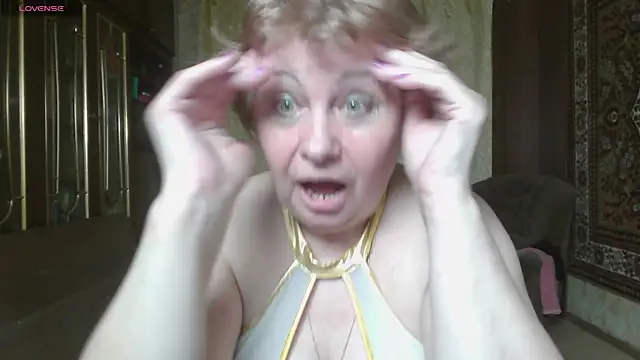 Snapshot of Casey_peach chatting on July 12, 6:31 pm Casey peach online show from July 12, 6:31 pm
