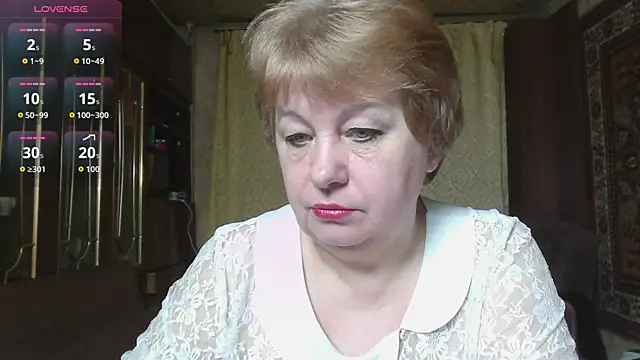 Casey peach online show from March 26, 1:26 am