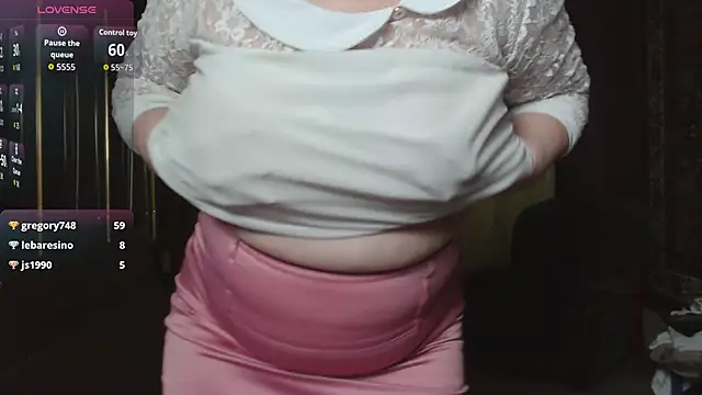 Casey peach online show from April 2, 4:46 pm